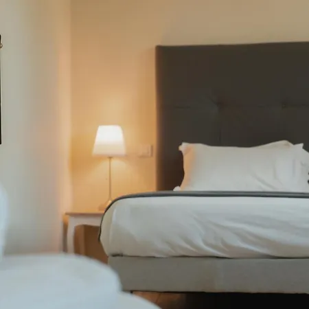Hotel Logis Les Magnanarelles Maussane-les-Alpilles